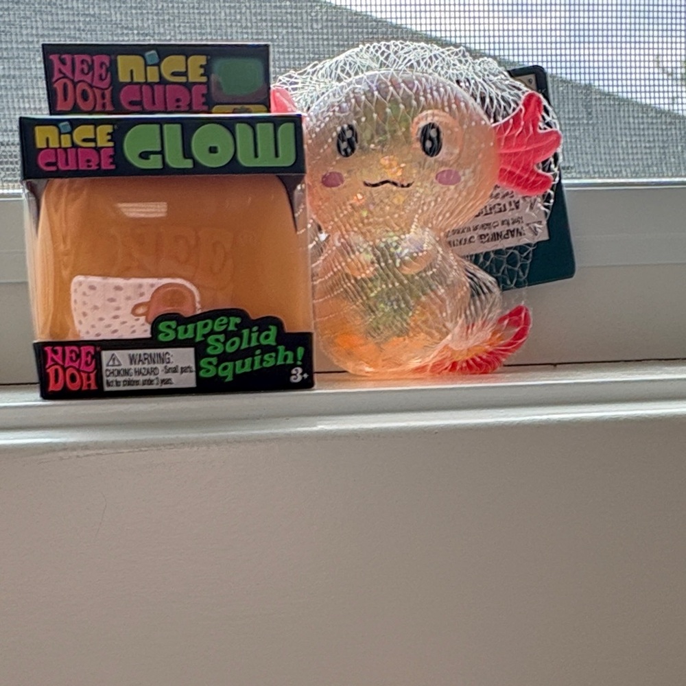 Nee Doh Nice Cube Glow Super Solid Squish, Viral Sugar Axolotl Samedayship